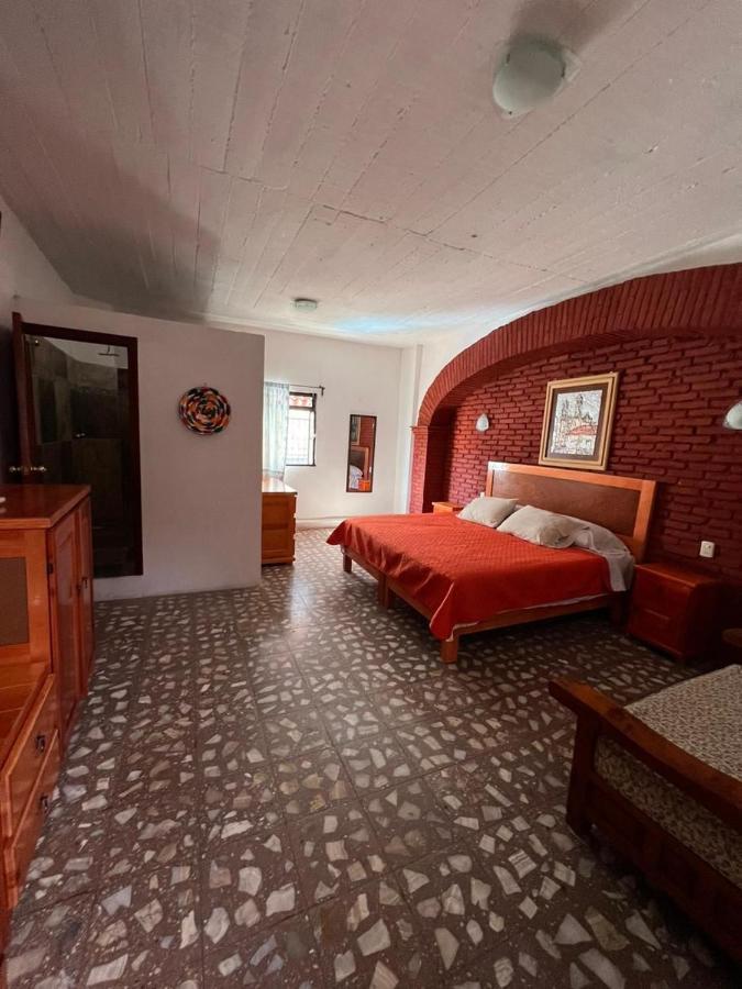 Hotel El Gran Toril Taxco de Alarcon Zewnętrze zdjęcie